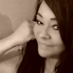 Meet your Posher, Deborah